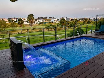 Casa Moderna con Alberca  Lujo  Valle Imperial Golf