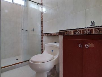 casa en venta en villa antigua. Cod V29575