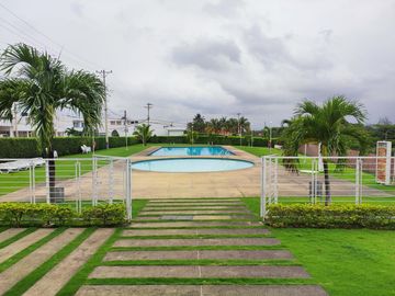 casa en venta en villa antigua. Cod V29575