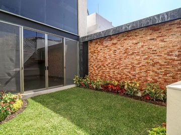 Casa en Condominio en Delicias, Cuernavaca, Morelos CAEN-1010-Fr*
