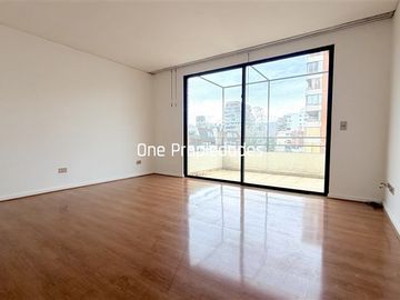 Departamento venta 4D3B Providencia amplias terrazas con est