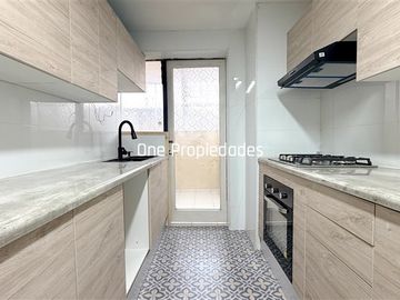 Departamento venta 4D3B Providencia amplias terrazas con est