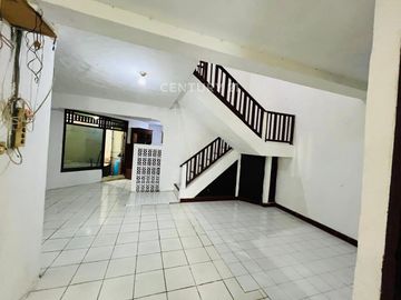 Di Jual Rumah Strategis Lokasi Dekat GOR Stadion Candrabhaga