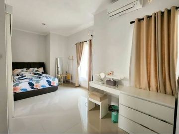 Dijual Rumah Cantik Furniture Menarik di Bumi Bintaro Asri. GB-8762