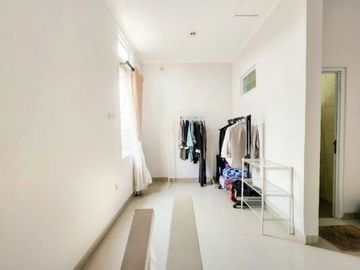 Dijual Rumah Cantik Furniture Menarik di Bumi Bintaro Asri. GB-8762