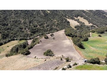 SE VENDE FINCA DE PRODUCCIÓN EN PARAMO ALTO COGUA