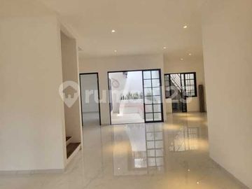 Rumah Modern 2 Lantai Emerald Residence 2 di Bintaro Tangsel