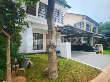 Rumah Modern 2 Lantai Emerald Residence 2 di Bintaro Tangsel