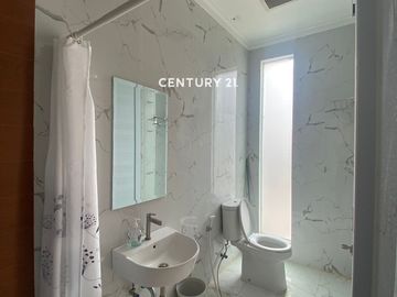 Rumah Cantik Minimalis Di Cirendeu Dm 18880