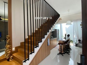 Rumah Cantik Minimalis Di Cirendeu Dm 18880