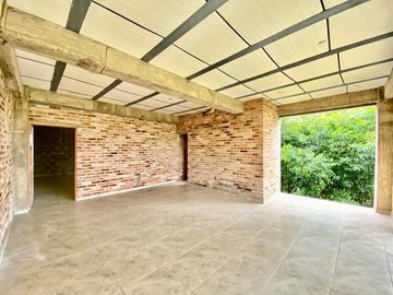 casa en venta en alfaguara. Cod V151