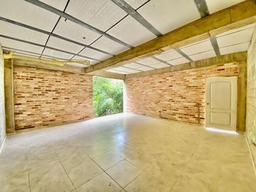 casa en venta en alfaguara. Cod V151