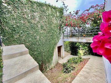 casa en venta en alfaguara. Cod V151