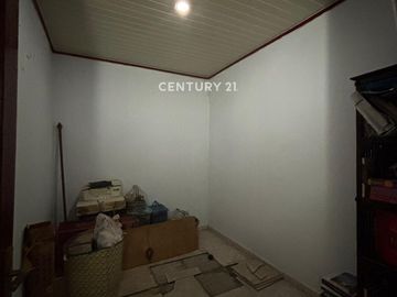 Rumah Modern Strategis Di Jantung Grogol Jakarta Barat