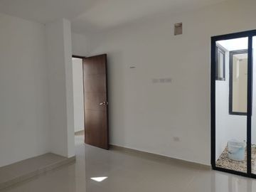 Casa de una planta con alberca en Privada Kanan en Conkal