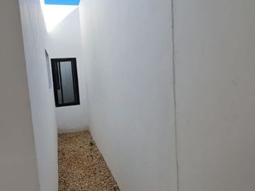 Casa de una planta con alberca en Privada Kanan en Conkal