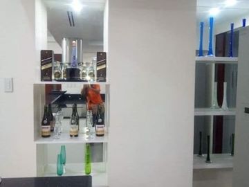 2BR Condo For Rent/Lease 2 Bedrooms in Hidalgo Place Rockwell Makati City