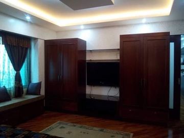 2BR Condo For Rent/Lease 2 Bedrooms in Hidalgo Place Rockwell Makati City