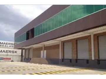 Se vende o alquila galera en milla 8 de 1603 mts