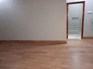 Rumah Furnished Dijual Rungkut KT