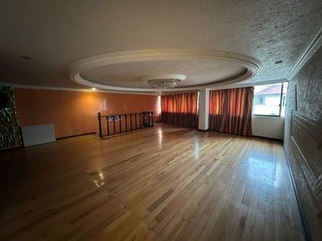 VENTA DE CASA EN FUENTES DE SATELITE.