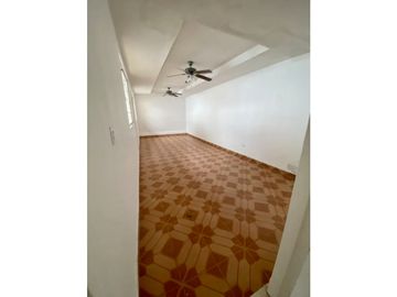 SE VENDE CASA DENTRO DE RESIDENCIAL EN BRISAS DEL GOLF $250,000