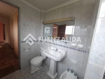 Casa en venta de 4 dorm. en La Serena