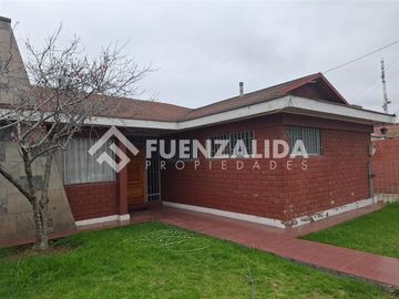 Casa en venta de 4 dorm. en La Serena