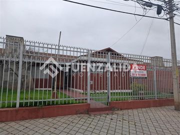 Casa en venta de 4 dorm. en La Serena
