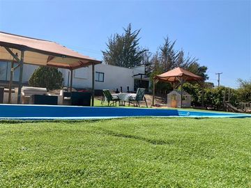 Casa en Venta en Parcela de 5000 m2 en Quilpué