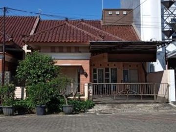 Dijual Rumah SHM 2 Lantai Di Purimas Regency, Gunung Anyar Surabaya