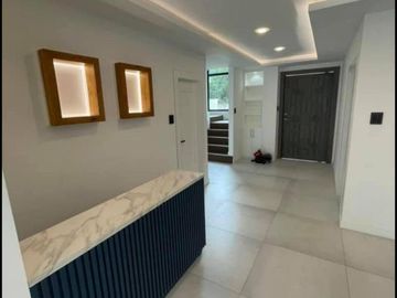 VENTA DE CASA DE ESTRENO EN PUNTA ESMERALDA