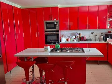 Casa en venta de 5 dorm. en Rinconada