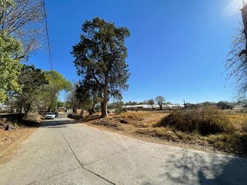 Terreno en Venta o Renta en Camino a Los Reyes, Atotonilco