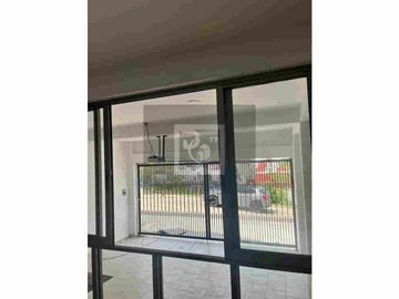 Casa Quetzales, Venta