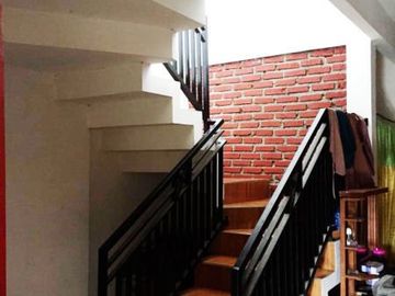Di Jual Rumah Siap Huni 5 Kamar di Jl. Raya Soreang, Cangkuang Kabupaten Bandung