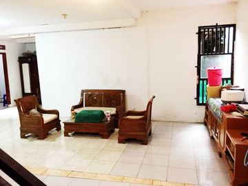 Di Jual Rumah Siap Huni 5 Kamar di Jl. Raya Soreang, Cangkuang Kabupaten Bandung