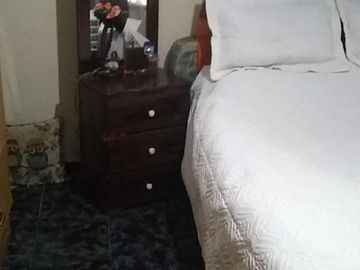 Vendo casa amplia más un Depto. en Merlo