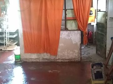 Vendo casa amplia más un Depto. en Merlo