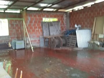 Vendo casa amplia más un Depto. en Merlo