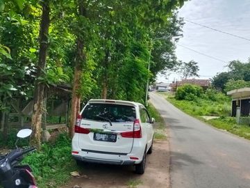 Tanah 1,5 Ha strategis pinggir jalan bonus pohon jabon di Purwakarta