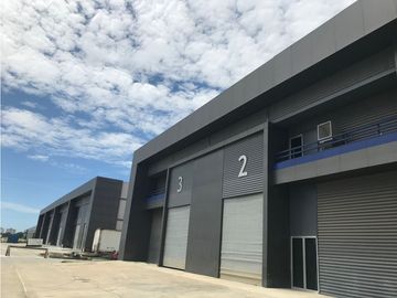 PH PANAMA DISTRIBUTION CENTER / (457 M2) - RM.P