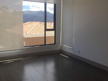 EN VENTA HERMOSA CASA NUEVA Y MODERNA EN RANCHO SAN FRANCISCO