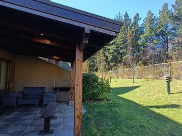 Casa en venta de 3 dorm. Condominio Alicura en Pucón