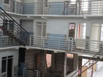 RUMAH KOST DINOYO KERAMIK KOTA MALANG