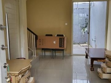 Dijual Rumah Residence 1 BSD City Lokasi Strategis Murah