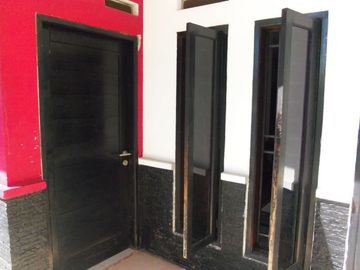Rumah di Cinere, 2Lt, Prmhn Graha Cinere, Akses TOL Krukut