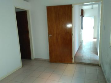 LA TABLADA- VENTA - DEPARTAMENTO 3 AMBIENTES