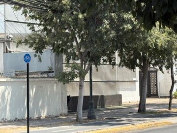 Local Comercial en arriendo en Providencia
