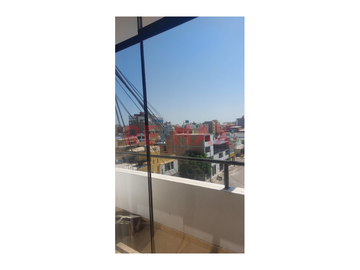 🏡 ¡Tu nuevo hogar te espera! 🏡
✨ Alquilo hermoso departamento en el corazón de una encantadora urbanización. Los Geranios 111 ✨

📍 Ubicación privil